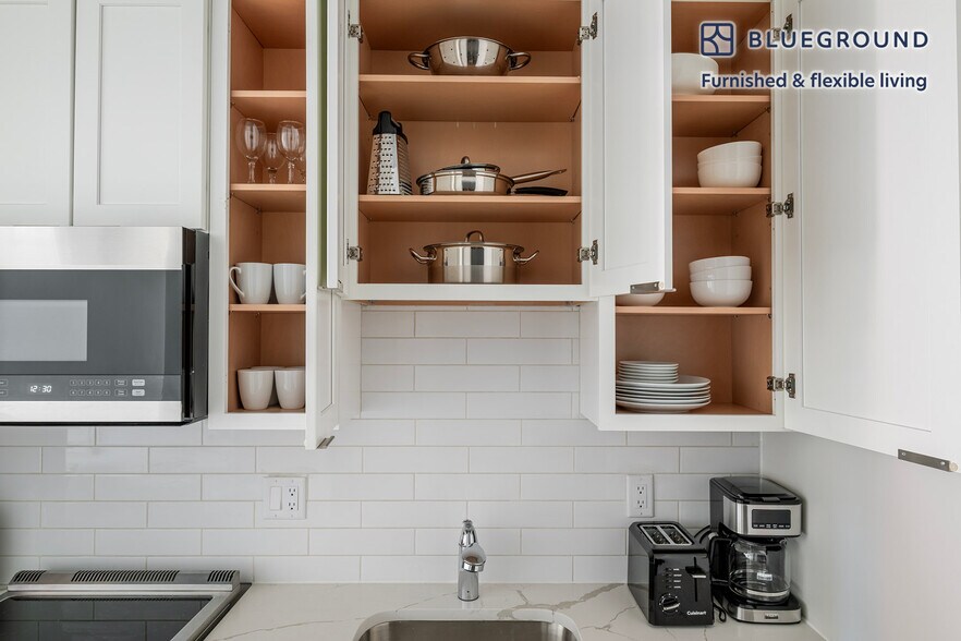 Building Photo - 44 Bromfield St