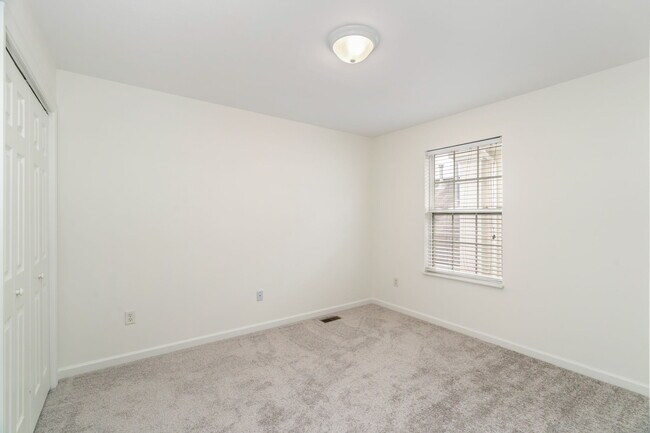 Building Photo - 3956 Archibald Way