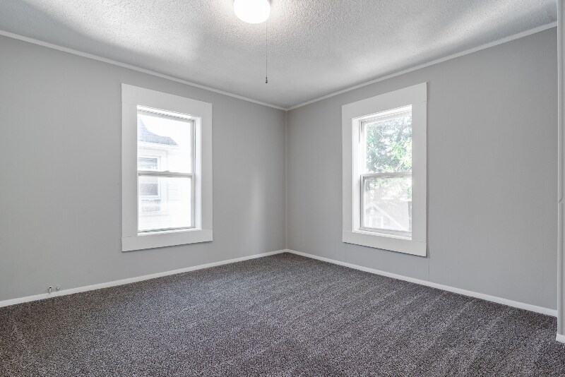 Building Photo - 312 Upland Ave