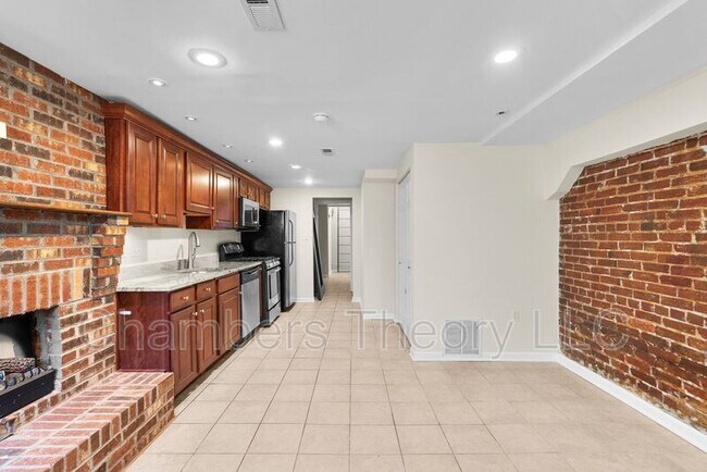 Building Photo - 533 Florida Ave NW