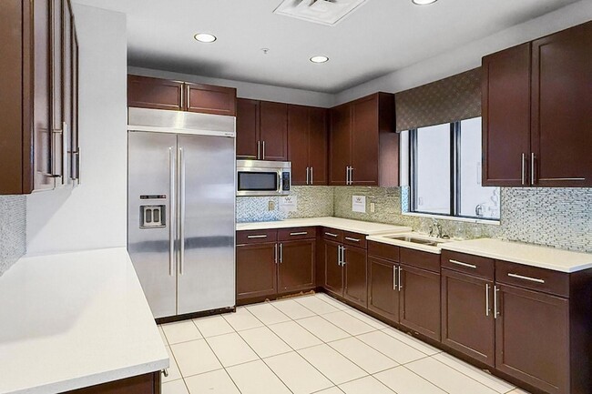 Building Photo - 9306 Mira Valle Ln