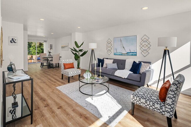 Building Photo - 5707 202nd St SW