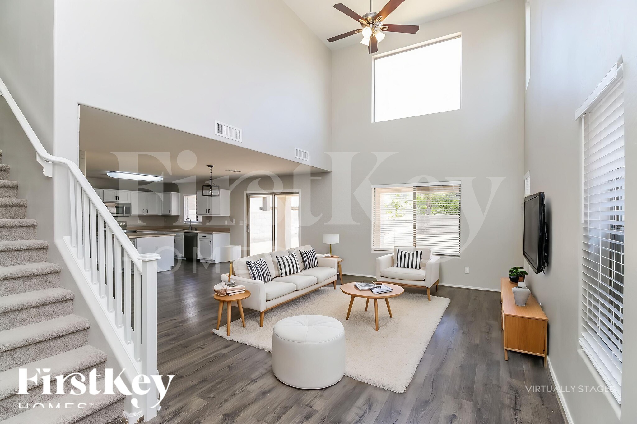 Building Photo - 1168 W Desert Basin Dr