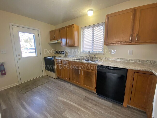 Interior Photo - Parkway Apartments