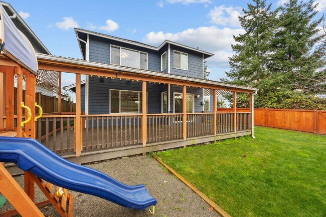 Building Photo - This beautiful light filled home offers 4-bedroom, 2.5-bathroom, 2-story home is 2,030 square fee...