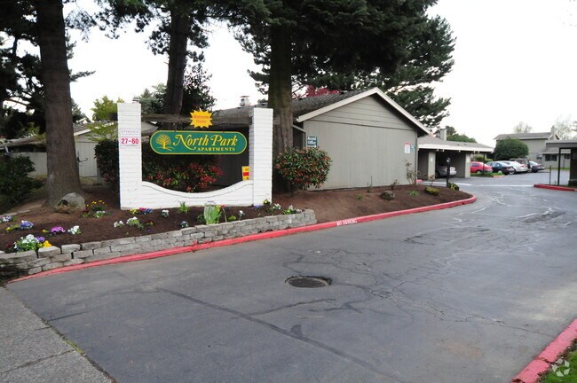 North Park Apartments 4356 25th Ave NE Salem OR 97301 Apartment Finder