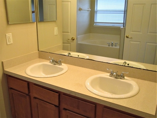 Building Photo - 3748 Juliet Leia Cir S