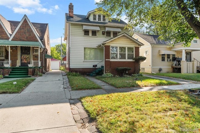 Building Photo - 15404 Normandy St