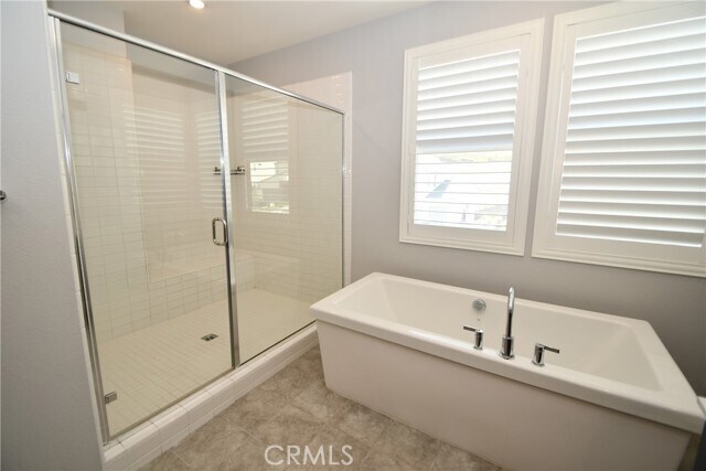 Building Photo - 15743 Butterfly Dr