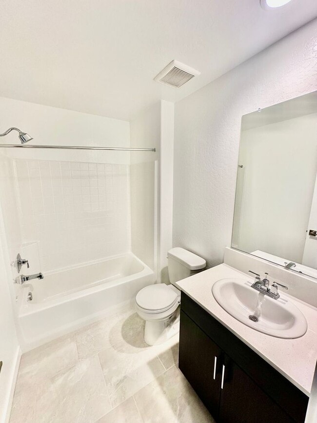 Building Photo - BRAND NEW 3/2.5 Lennar In Riverstone Community