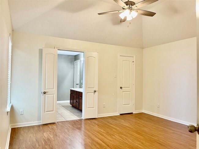 Building Photo - 7808 Colonial Ln