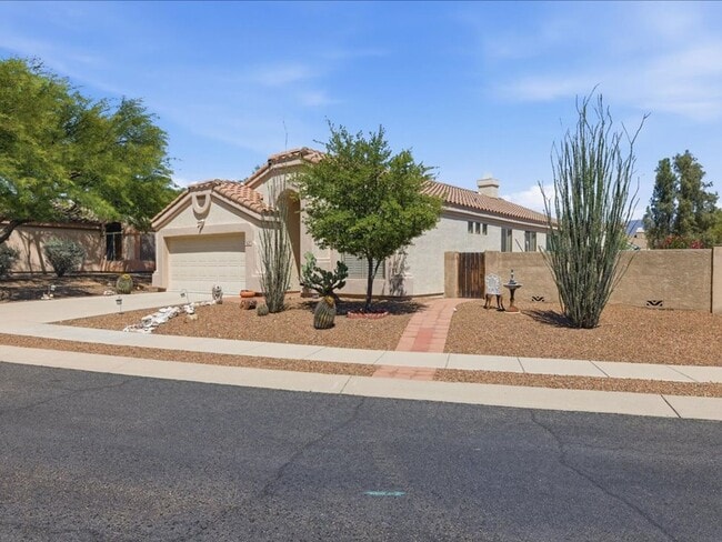 Building Photo - Spacious Living in a Gated Community with Amenities!