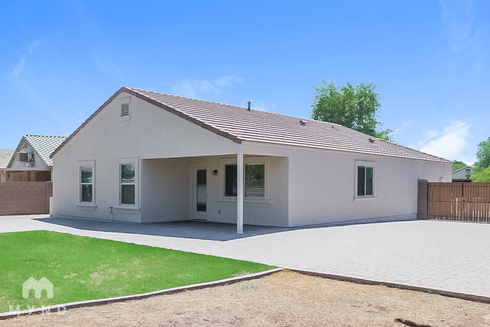 Building Photo - 3023 S 87th Dr