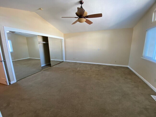 Building Photo - Lots of Natural Sunlight - Close to Travis Air Base - with No Rear Neighbors!