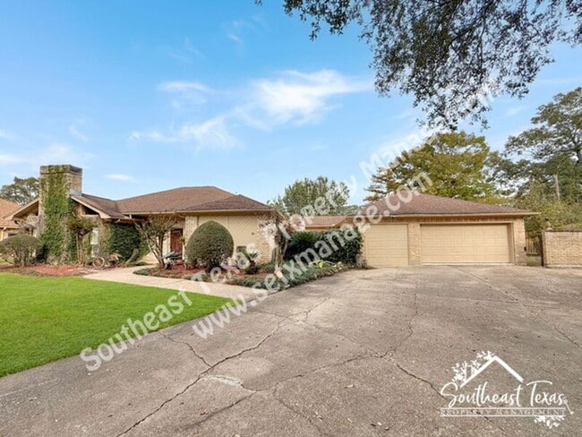 Building Photo - 4620 Monticello Dr