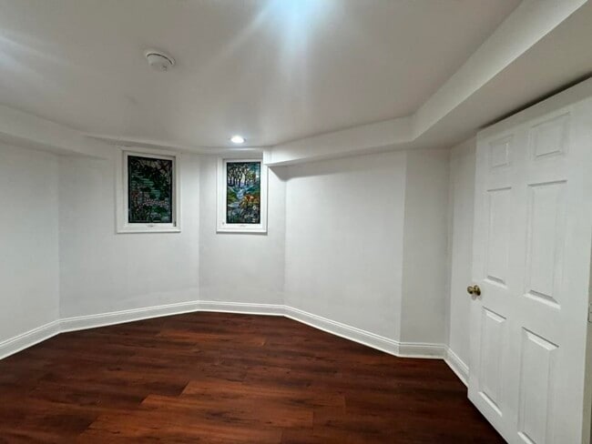 Building Photo - 80 Sherman Pl