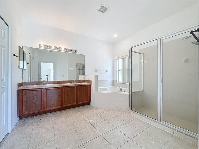 Building Photo - 1430 Nelson Brook Way