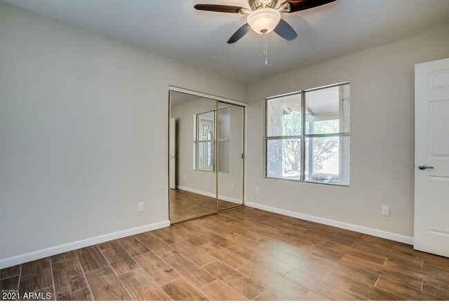 Building Photo - 12801 S 50th Way