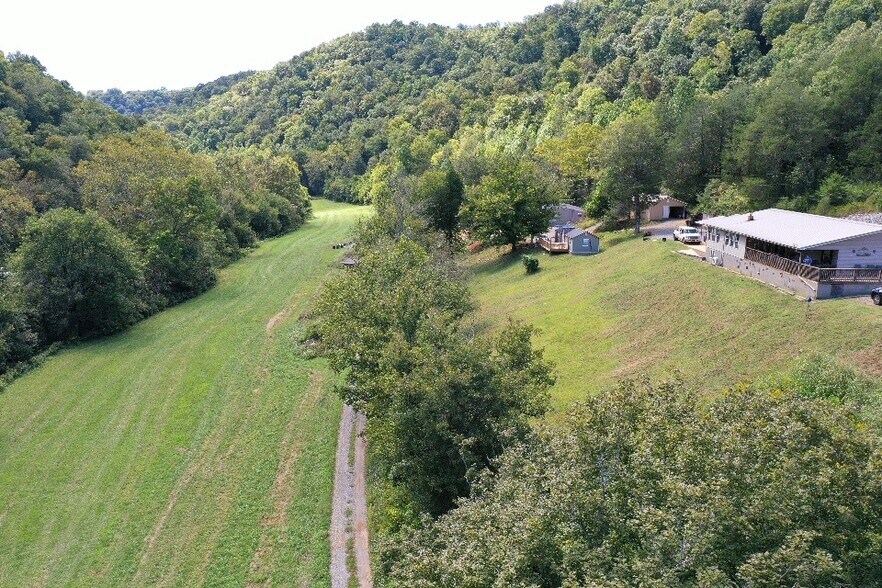 Building Photo - 1480 Gulley River Rd