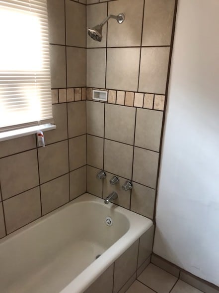 Bathroom - 1941 Butler Ave