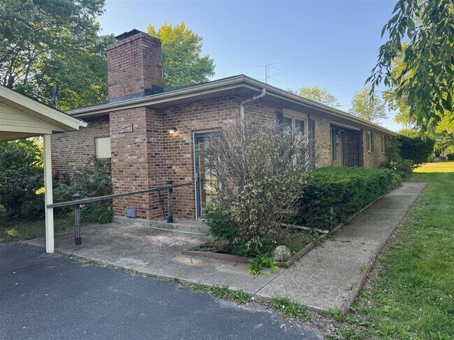 Building Photo - 9625 KY-185