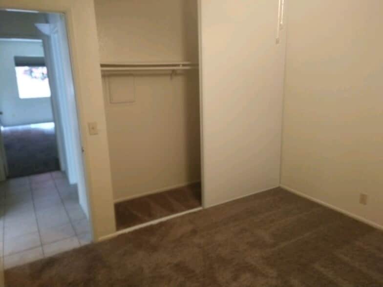 Building Photo - 119 Avenida Las Brisas