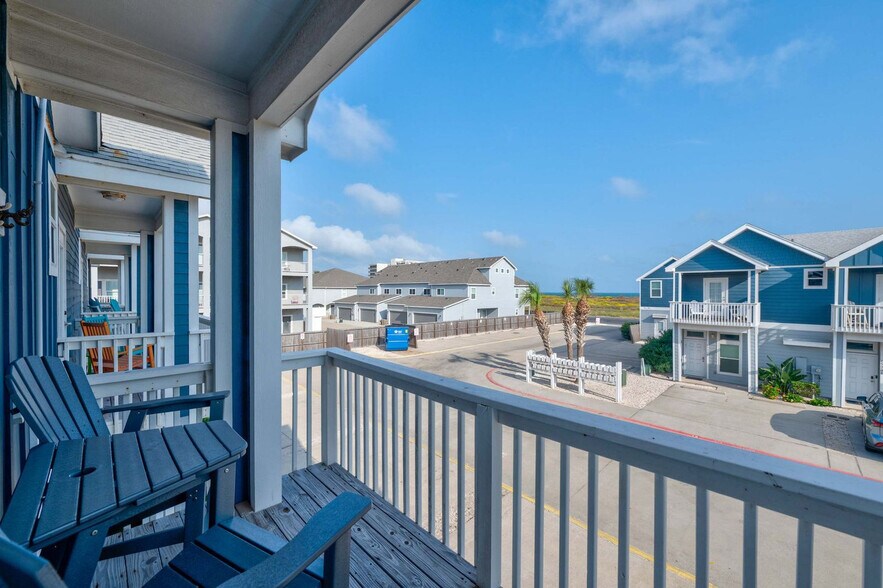 Building Photo - 15213 Beach Way Dr