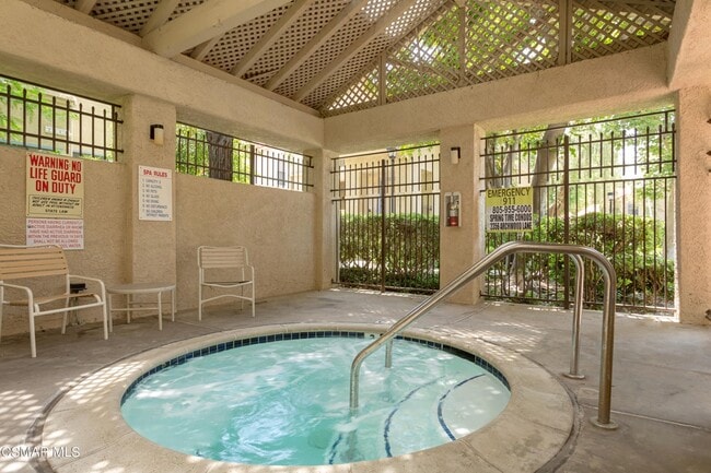 Building Photo - 2367 Archwood Ln