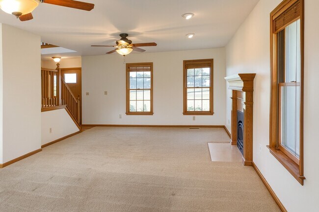 Building Photo - 3612 Stillwell Beckett Rd