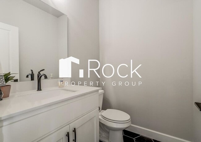 Building Photo - Stunning 4 Bedroom/2.5 Bathroom Home in Gated Community ~Built in 2023~