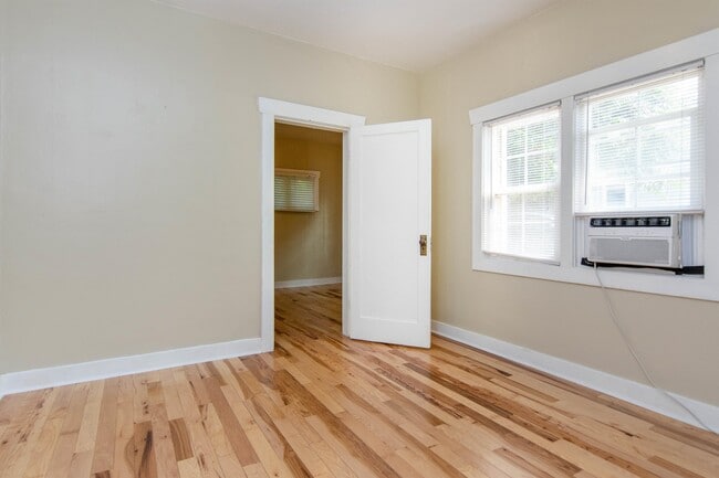 Building Photo - 233 S 900 E