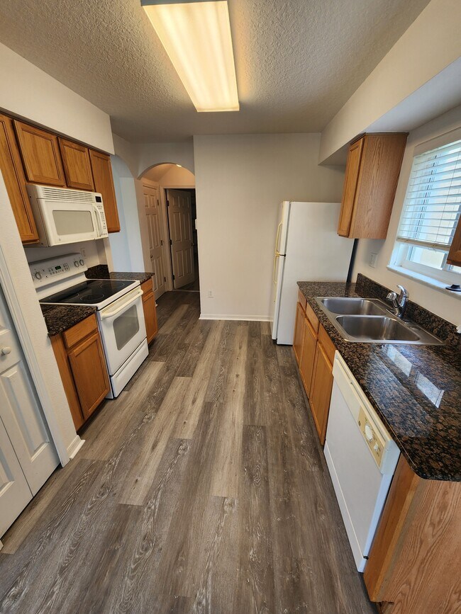 Building Photo - 13126 Fennway Ridge Dr