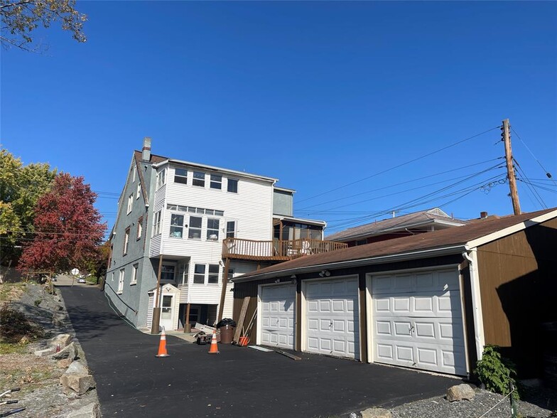 Back - 2108 Watson Blvd