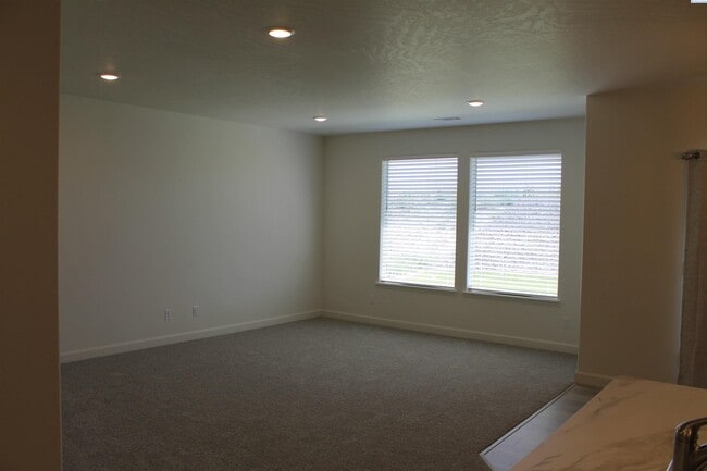 Building Photo - 7175 W 35th Ave