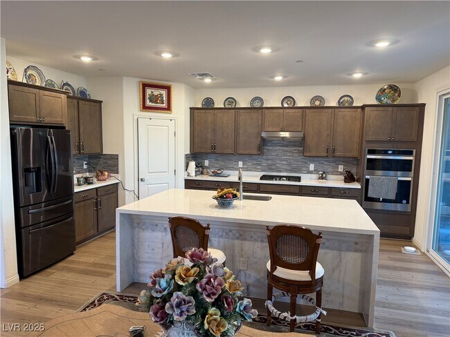 Building Photo - 10842 Gentle Crst Ave