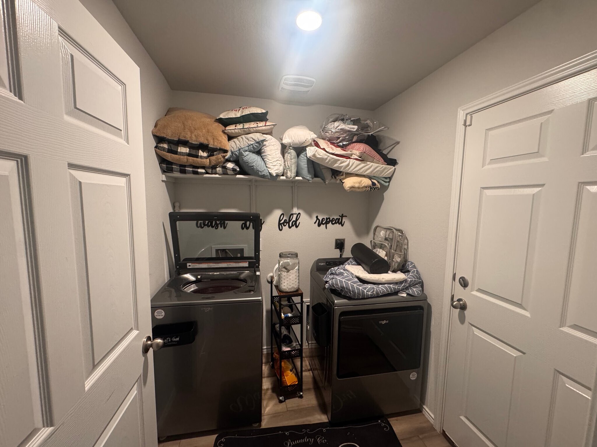 Building Photo - 642 Wyatt Wy