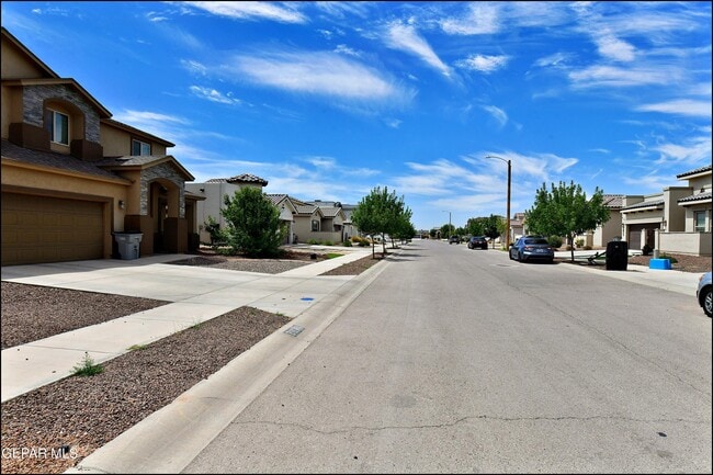 Building Photo - 2840 Tierra De Moyo Pl