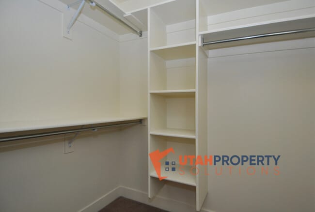 Building Photo - 1752 Winford Dr