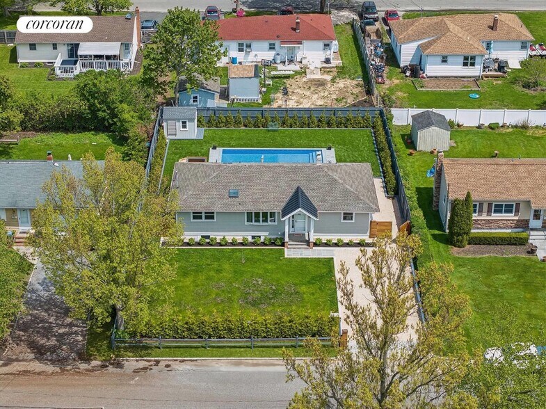 Building Photo - 53 Windward Way