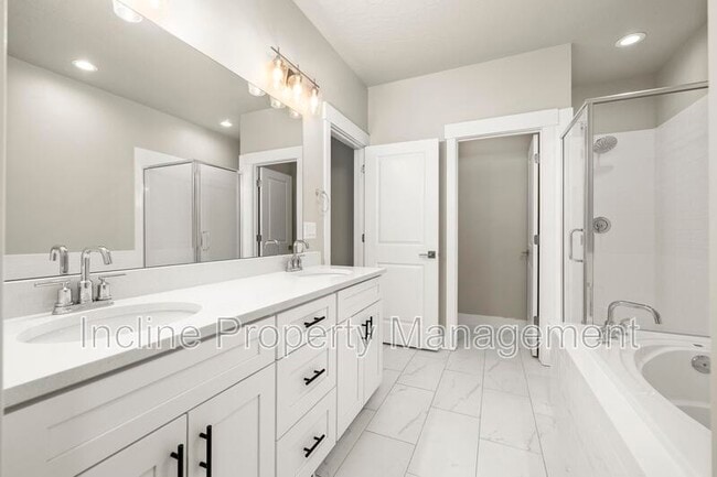 Building Photo - 1248 W Brinkerhoff Dr