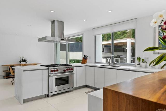 Building Photo - 7713 Esterel Dr