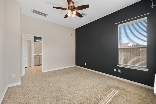 Building Photo - 17303 Brookhollow Ct Dr