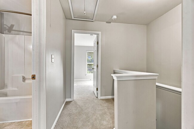 Building Photo - 11520 Destin Ln