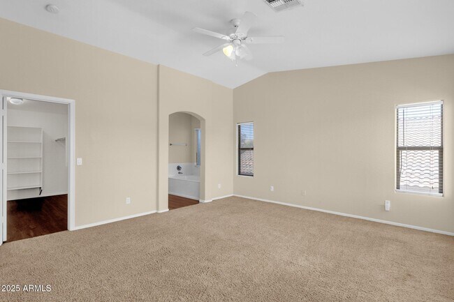Building Photo - 12952 W Vista Paseo Dr