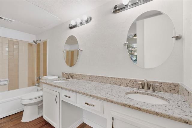 Building Photo - 4629 Chapman St