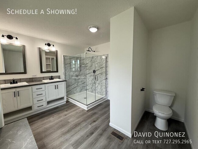 Building Photo - 6249 Roosevelt-