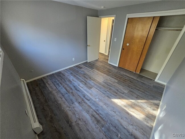 Building Photo - 1101 Teall Ave