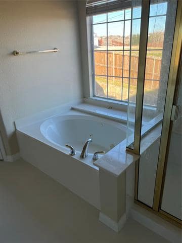 Building Photo - 1215 Nocona Dr