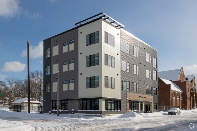 Building Photo - Southtown Lofts