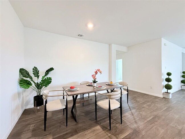 Building Photo - 598 Gladiola Lp